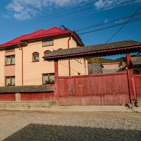 Pensiunea Agroturistica Stefan Viorica Monastero di Moldovița Esterno foto